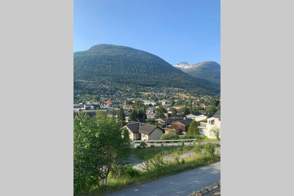Leilighet Stryn Exterior foto