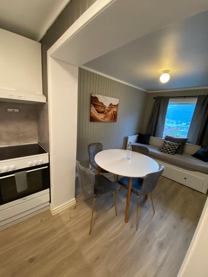 Leilighet Stryn Apartamento Exterior foto